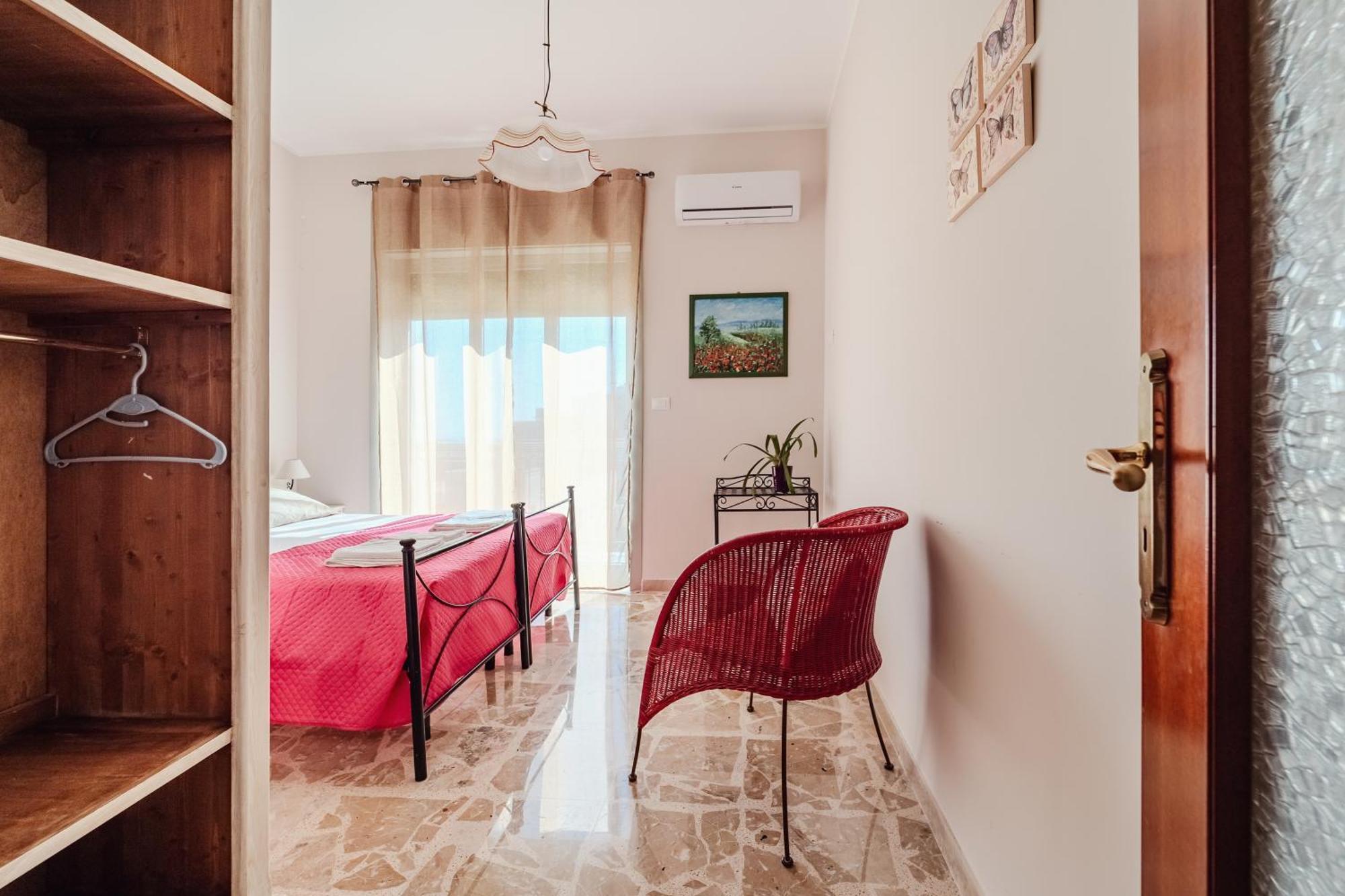 Casa Vacanze Solemare Шакка Екстер'єр фото