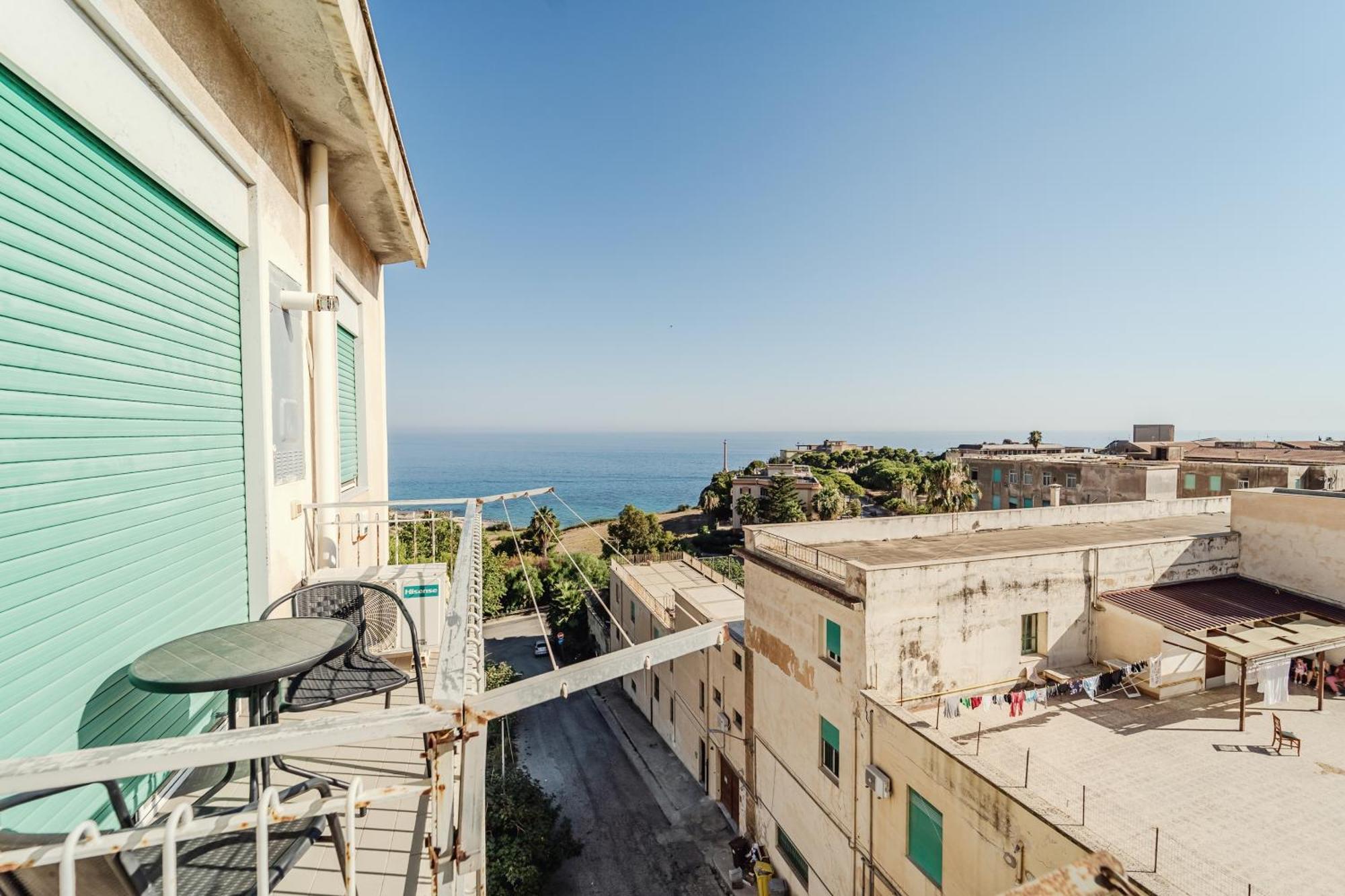 Casa Vacanze Solemare Шакка Екстер'єр фото